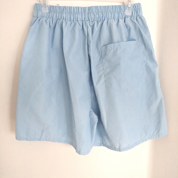 Mens Shorts - Picture 2 of 3